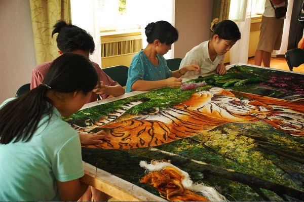 North-Korea-Embroidery