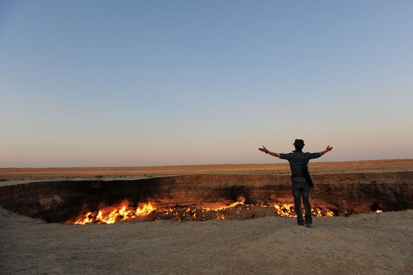 The Darvasa gas crater in Turkmenistan. Photo by Tormod Sandtorv.