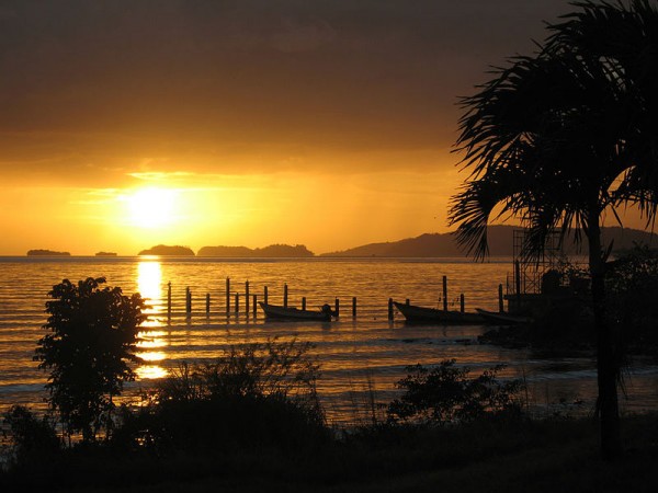 View of the Five Islands, Carrera Island and Point Gourde near in Chaguaramas, Trinidad. Photo by Jean-Marc /Jo BeLo/Jhon-John from Caracas, Venezuela.