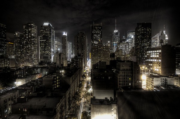 New York City at night. Photo by Paulo Barcellos Jr.
