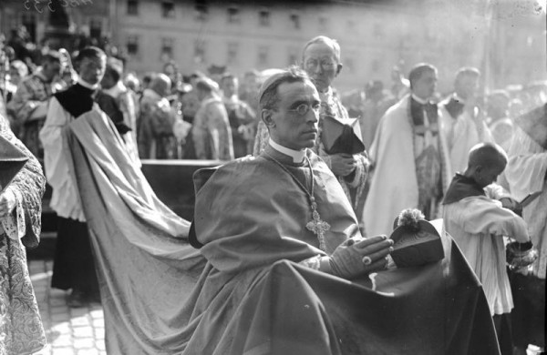 Pope Pius XII in 1924, photo from the German Federal Archives.