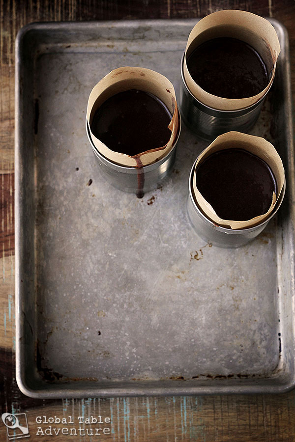 Guinness Chocolate Cake and Bailey's Buttercream... in a mug!