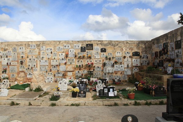 Mellieħa Cemetery in Malta. Photo by Frank Vincentz.