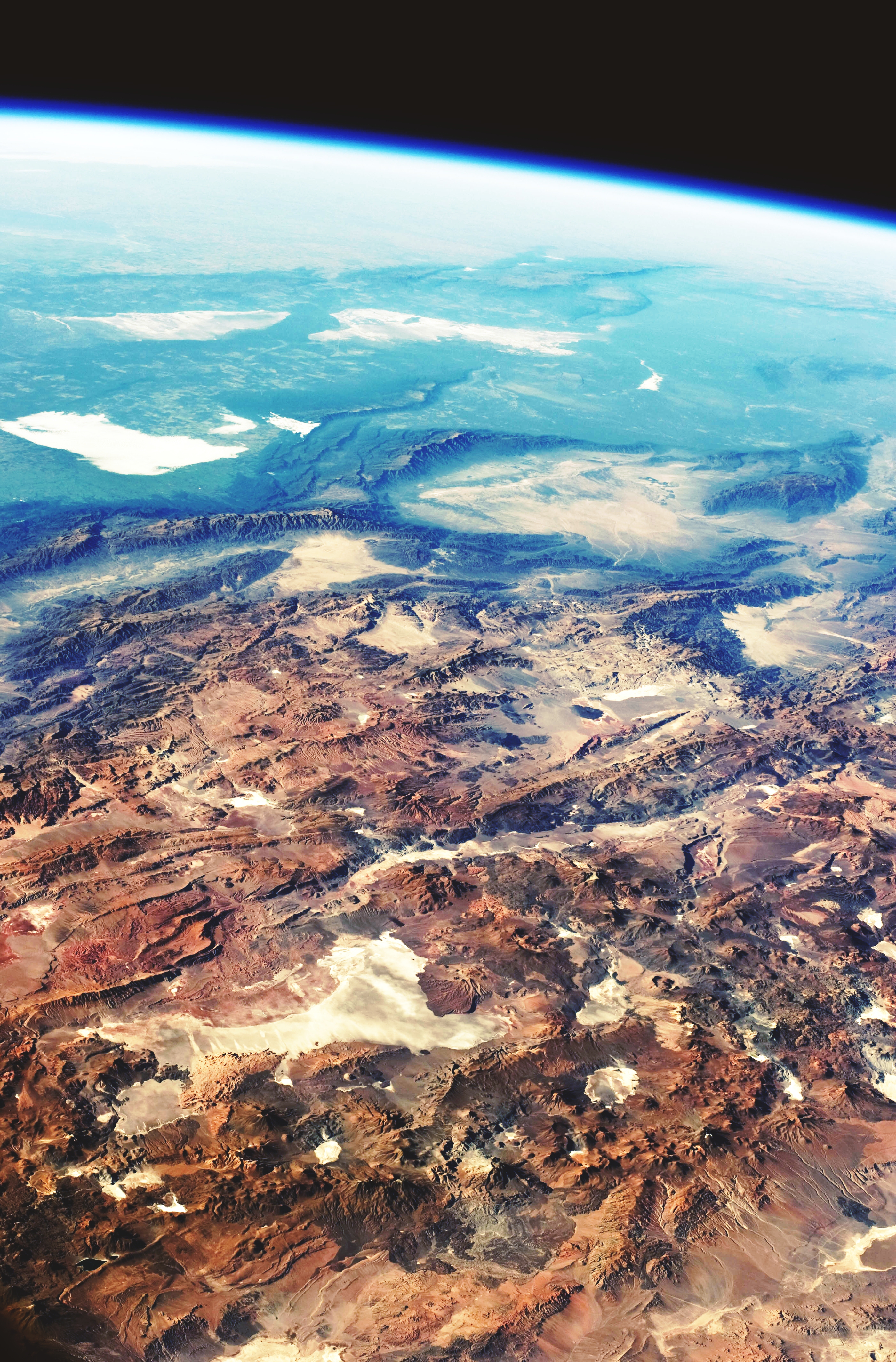 By The NASA Expedition 23 crew - NASA Earth Observatory, Public Domain, https://commons.wikimedia.org/w/index.php?curid=10358059